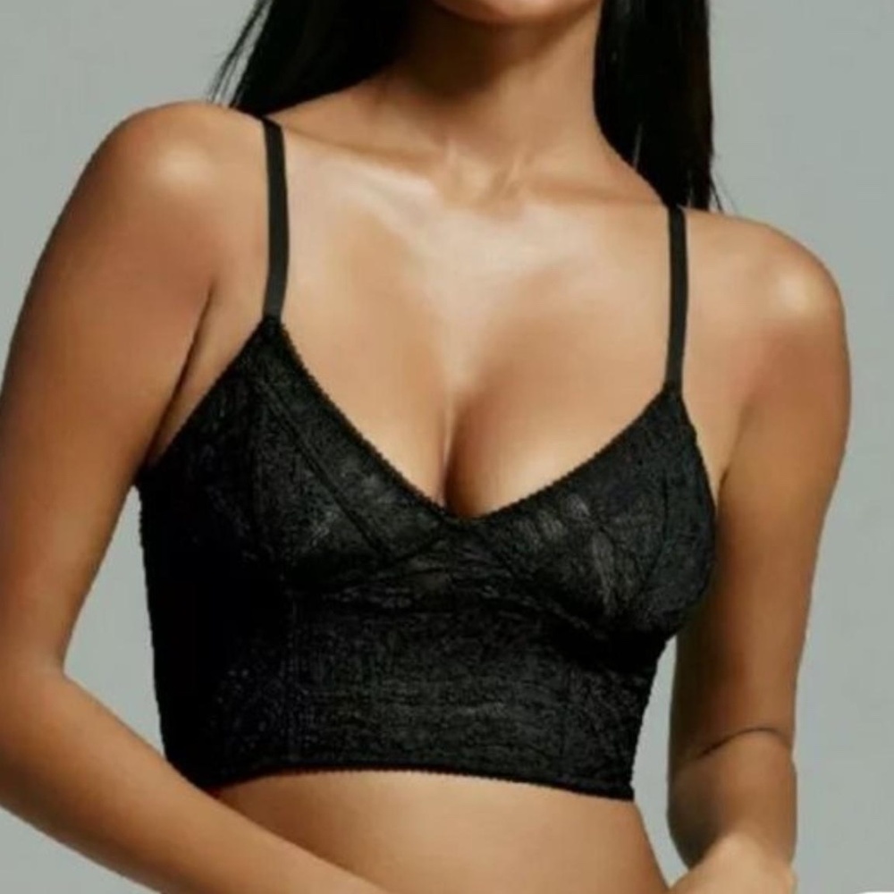 Intimately FREE PEOPLE lace bralette top- black size small